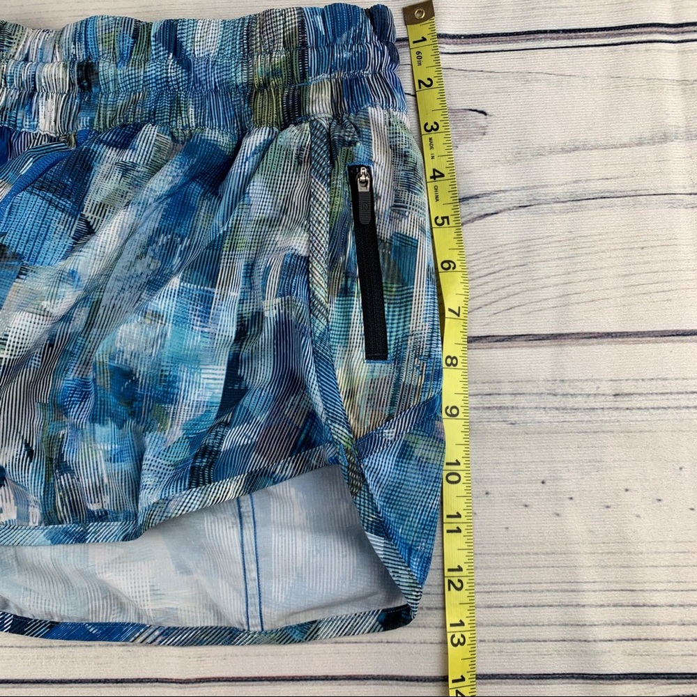 Lululemon Running Shorts. RARE Print! - Picture 9 of 10